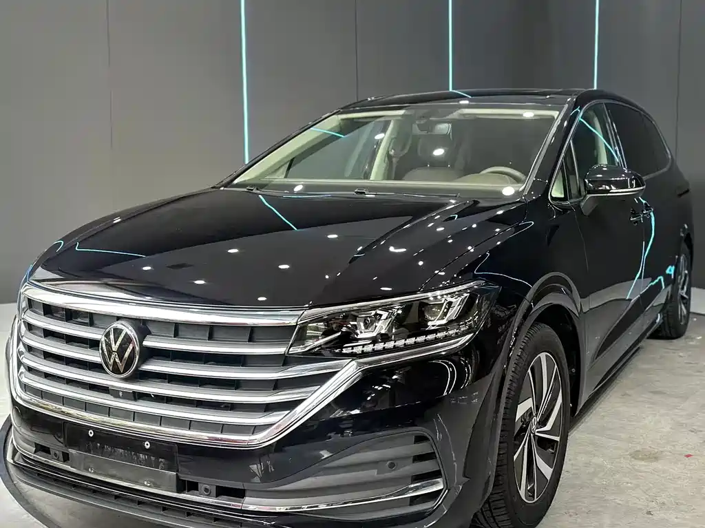 Volkswagen Viloran 2020