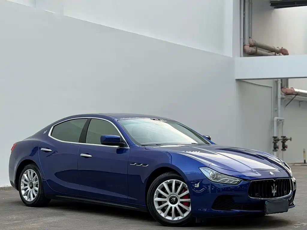 MASERATI GHIBLI