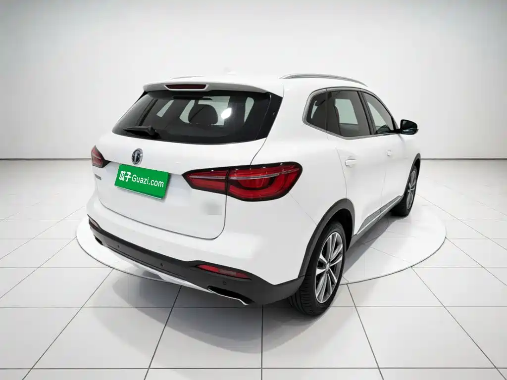MG HS — миниатюра 6