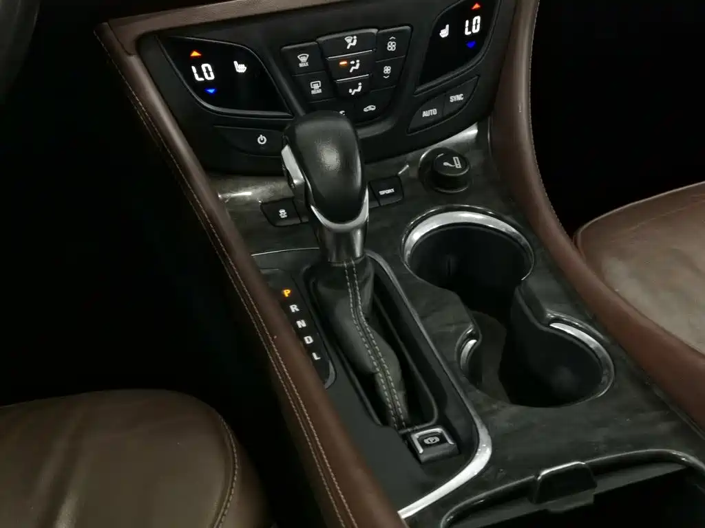 Buick Envision Plus — миниатюра 13