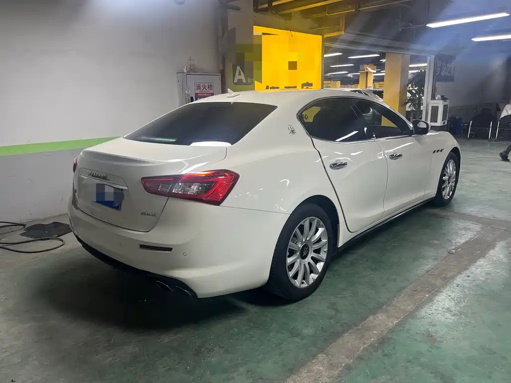 Maserati Ghibli — миниатюра 9