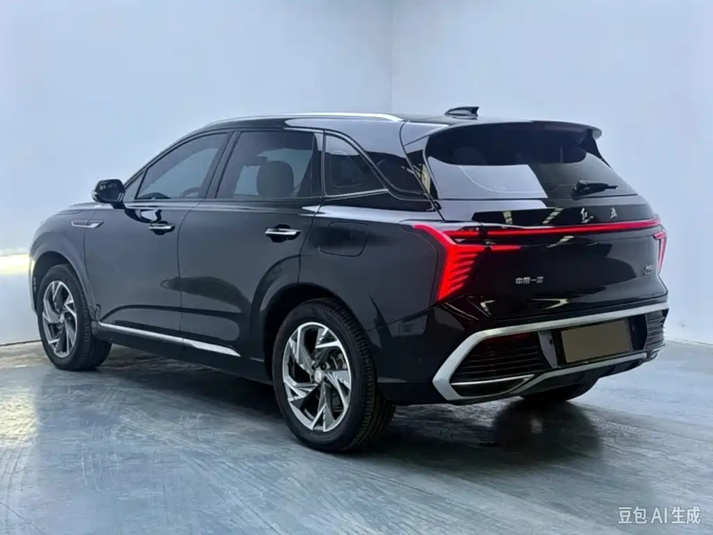 Hongqi Hongqi HS3 PHEV — миниатюра 5