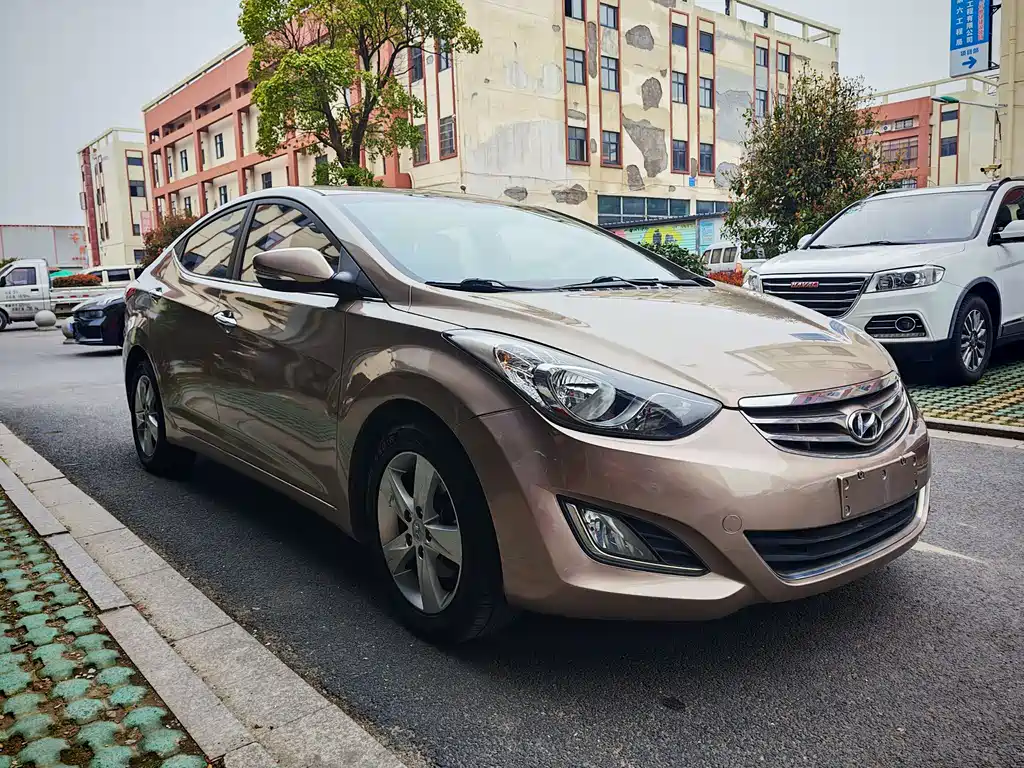Hyundai Elantra 2013 1.6L AT Lead