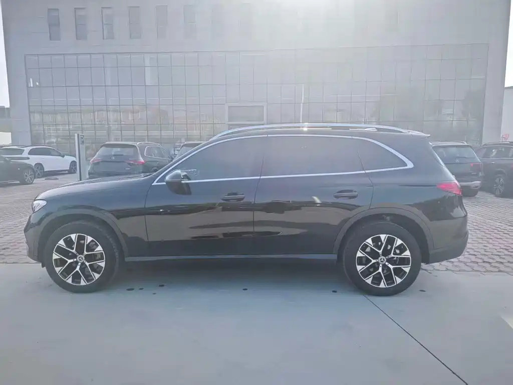Mercedes-Benz GLC — миниатюра 3