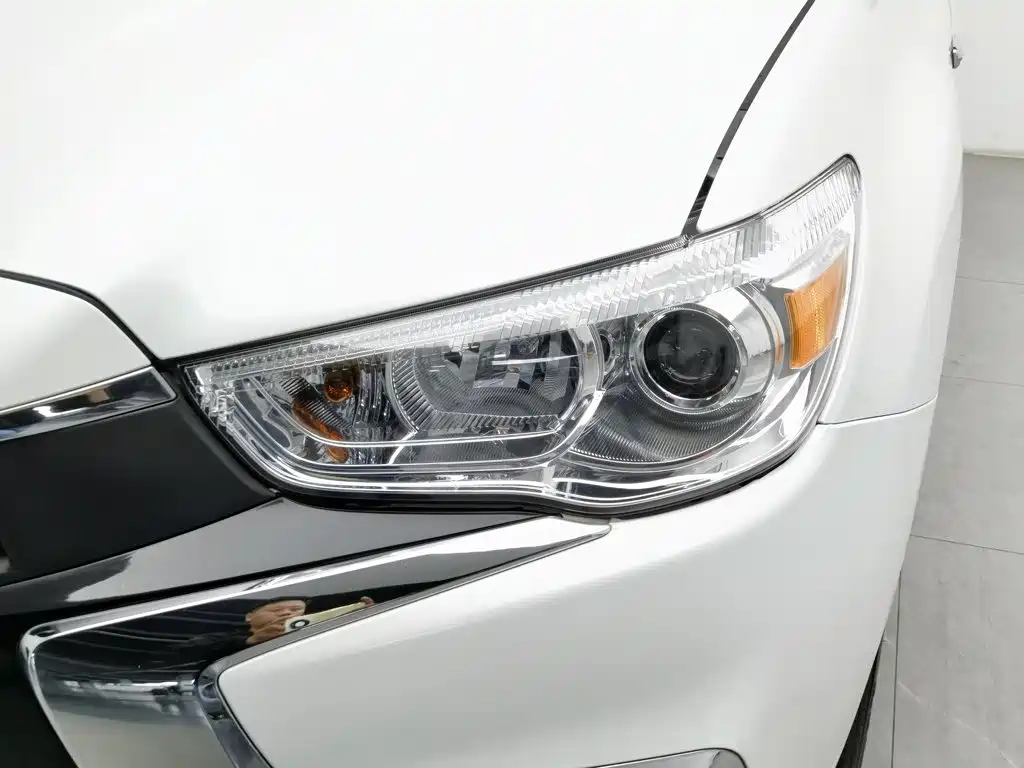 Mitsubishi ASX — миниатюра 7