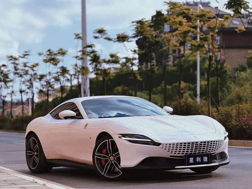 Ferrari Roma 2020 3.9T V8