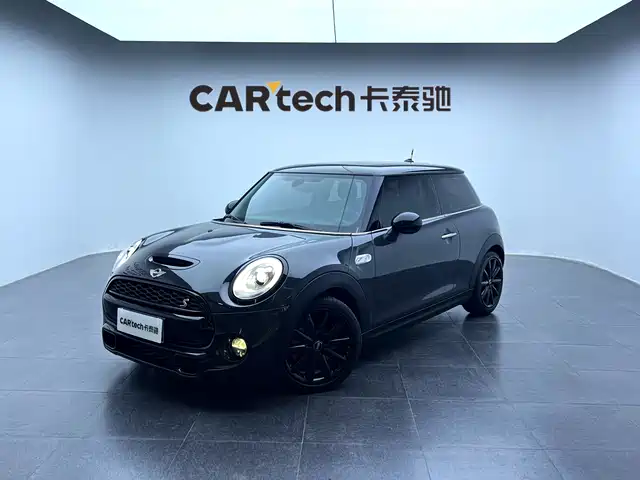MINI  2018