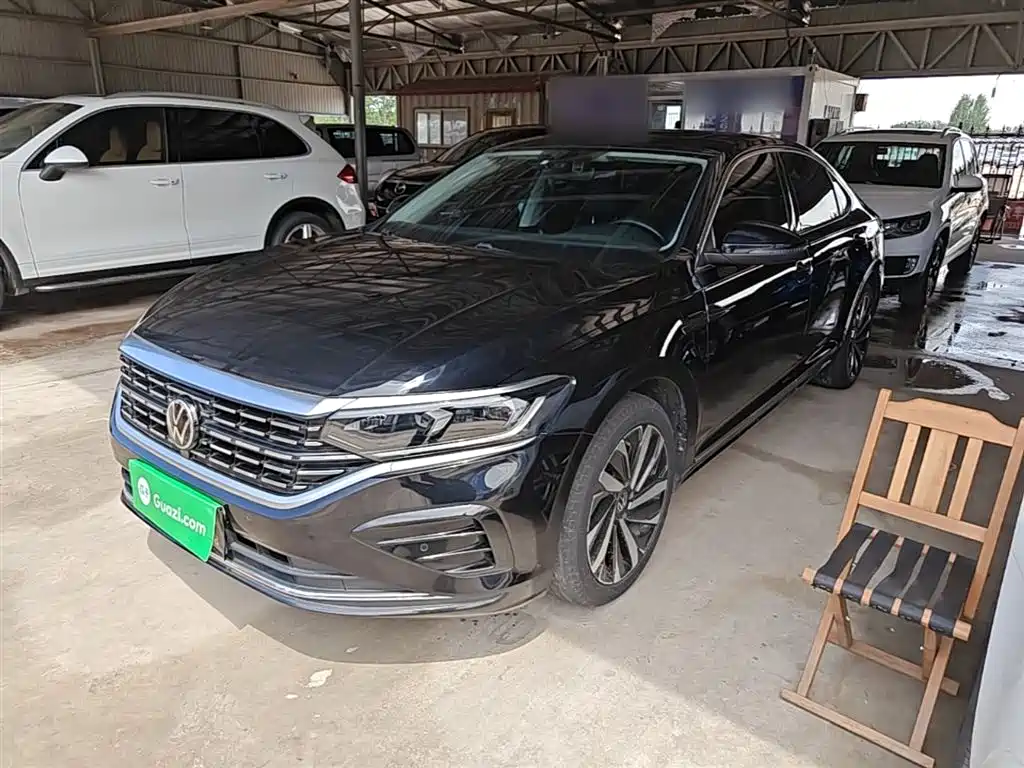 Volkswagen Passat 2022