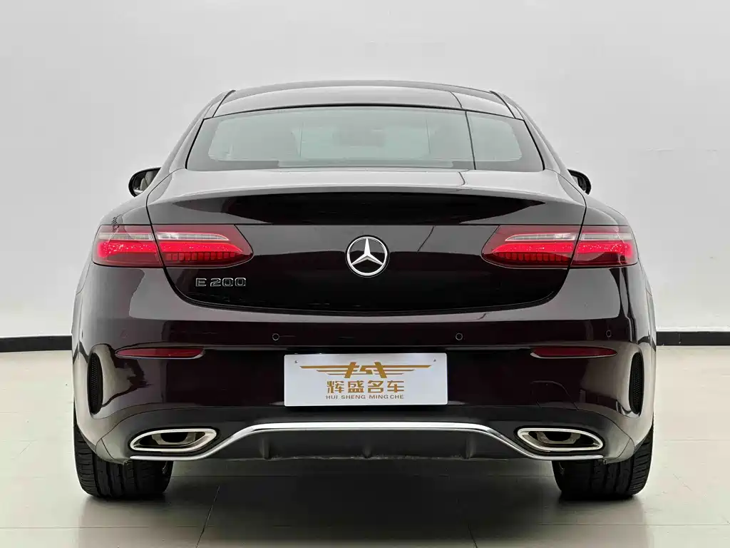 Mercedes-Benz E-Class (Import) — миниатюра 4