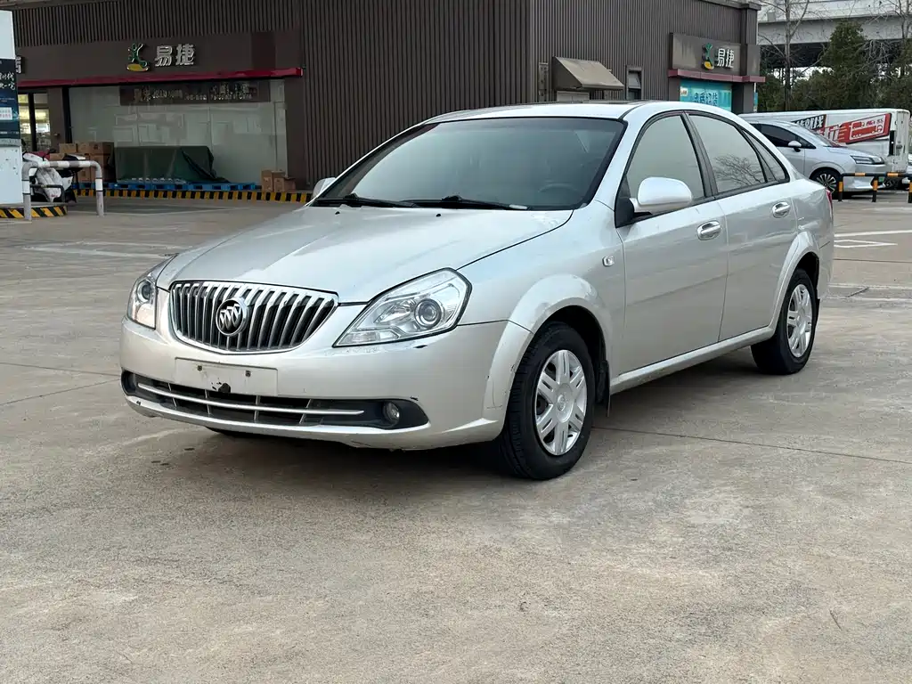 Buick Excelle 2013