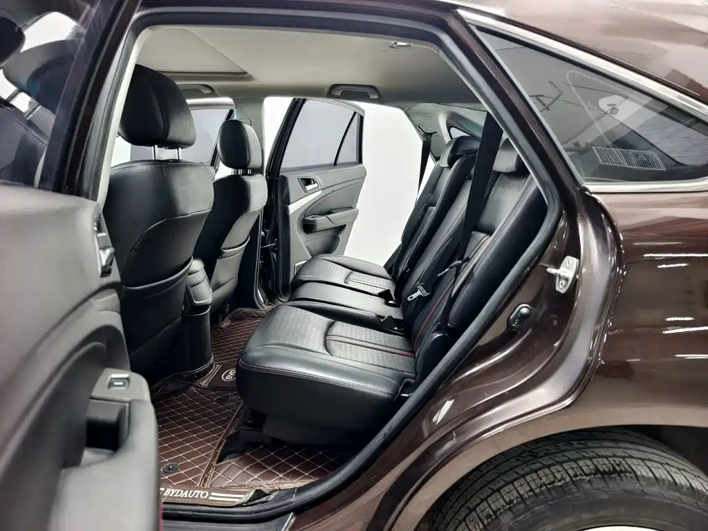 BYD S7 — миниатюра 13