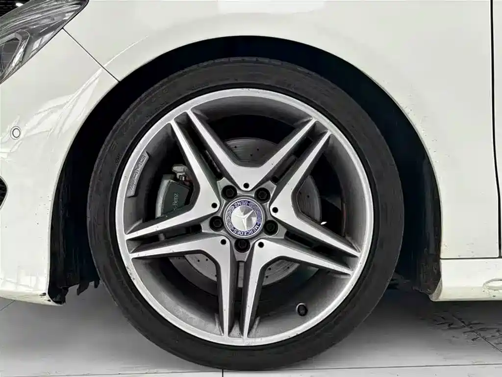 Mercedes-Benz CLA (Import) — миниатюра 6