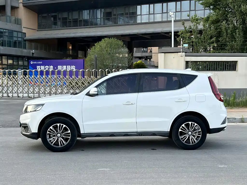 Geely Vision X6 X6 2018 1.8L MT 4G Luxury