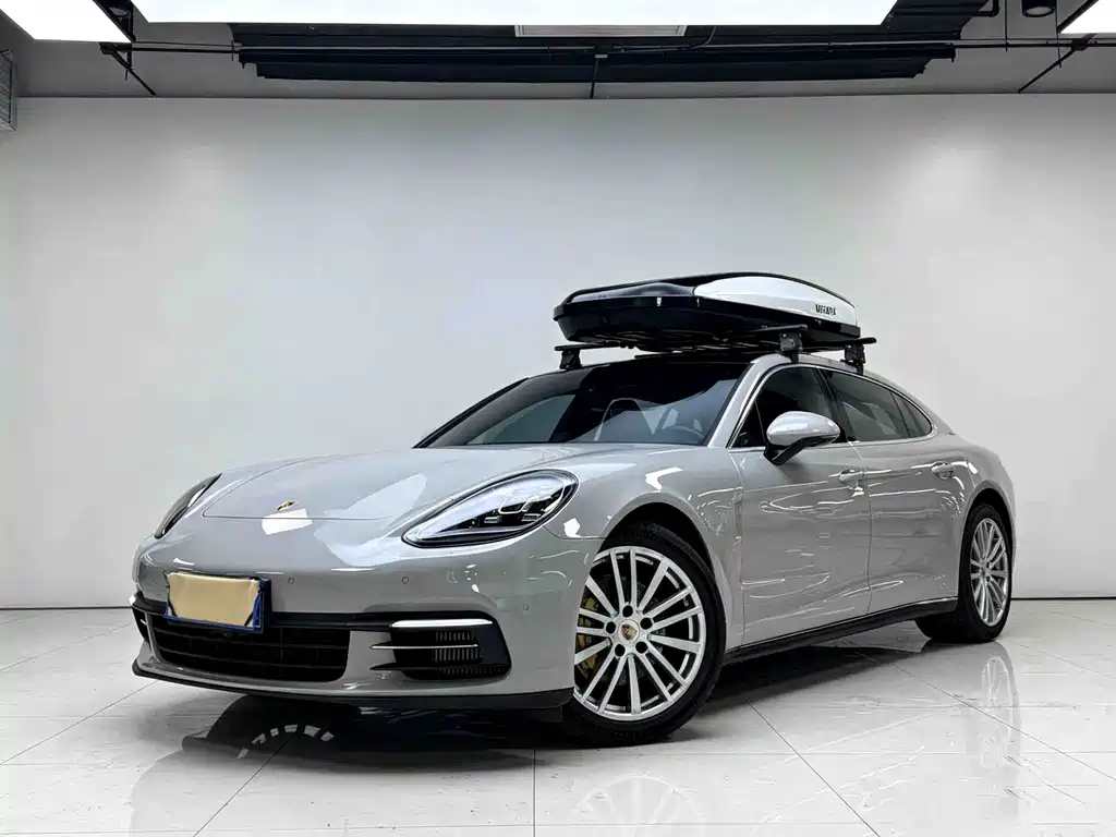 Porsche Panamera 2019