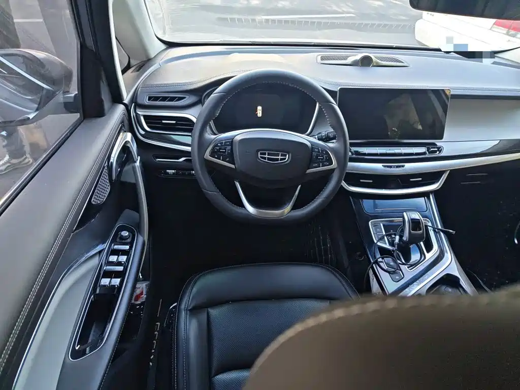 Geely Jia Ji — миниатюра 11