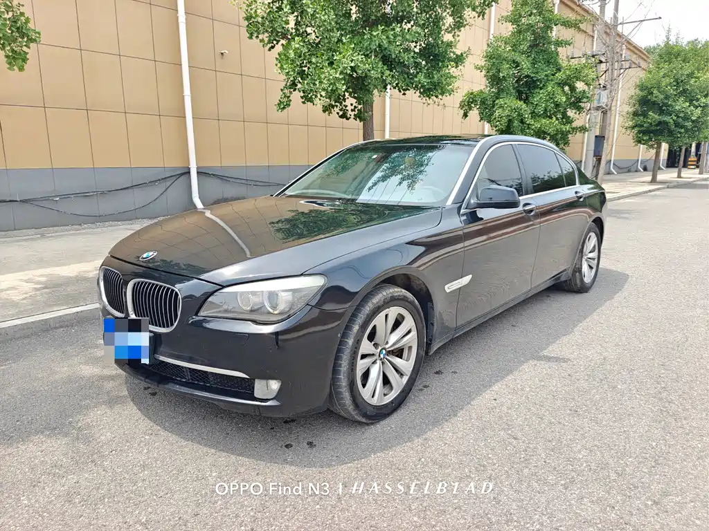 BMW 7 Series 2012