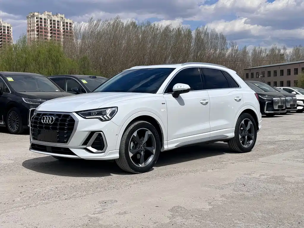 Audi Q3 2022