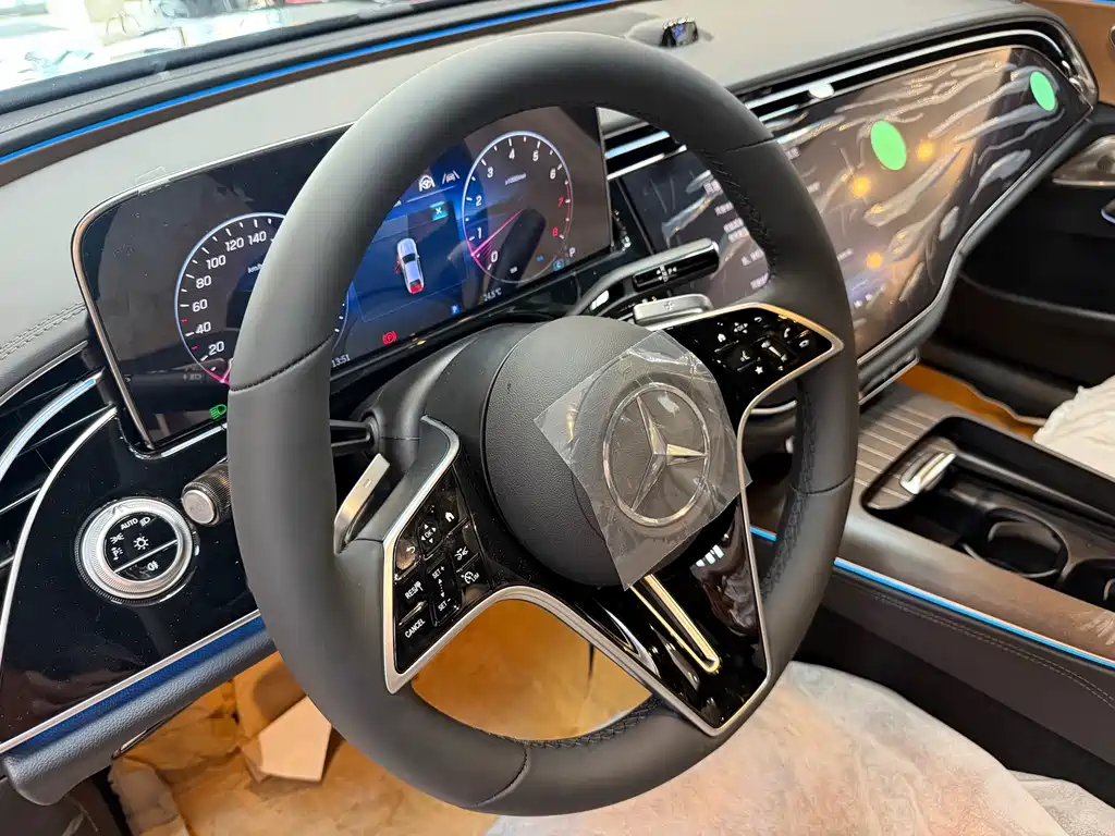 Mercedes-Benz E-Class E 2026 E 300 L Luxury