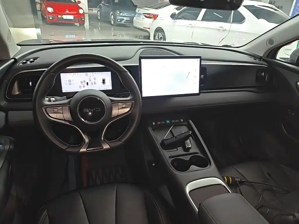 BYD Sealion 05 EV — миниатюра 10