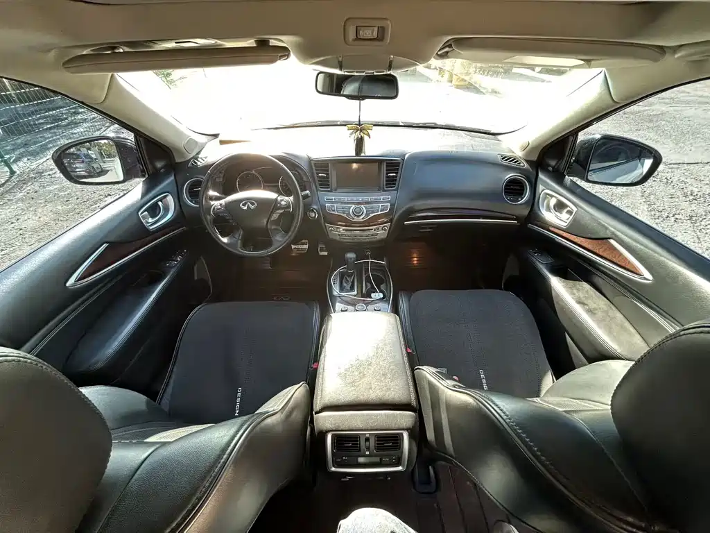 Infiniti JX — миниатюра 6