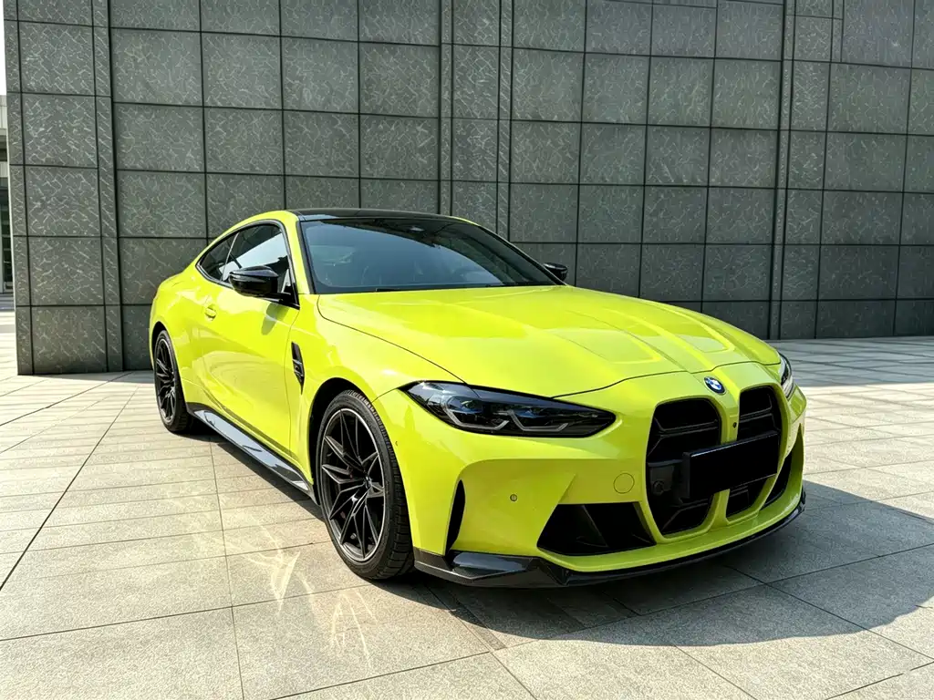 BMW M4 — миниатюра 3