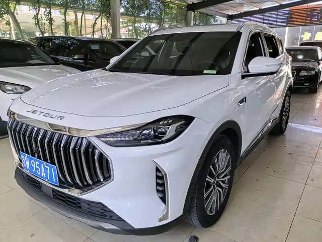 2023 JETOUR X70