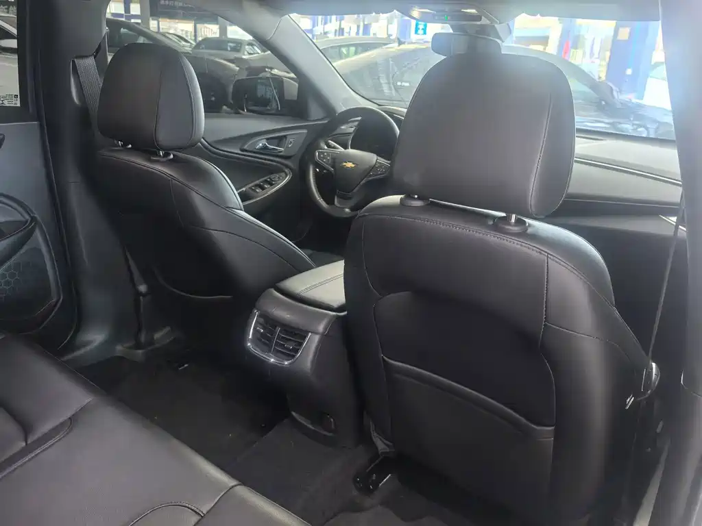 Chevrolet Malibu XL — миниатюра 13
