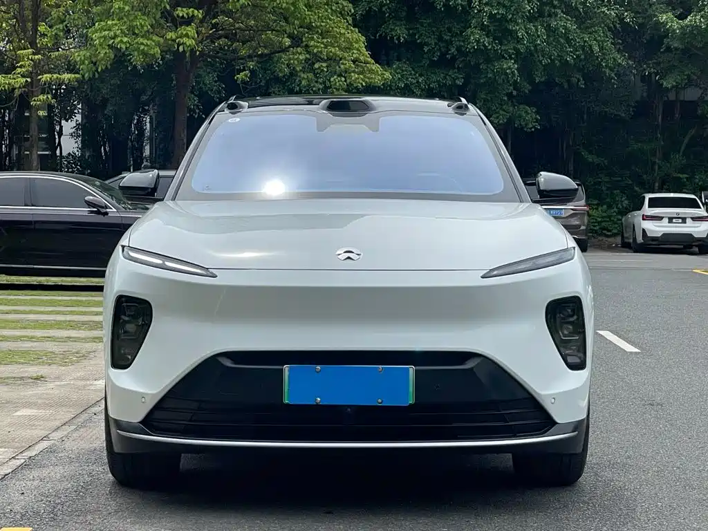 NIO ES8 — миниатюра 2