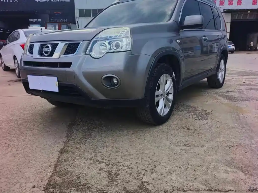 Nissan X-Trail 2014
