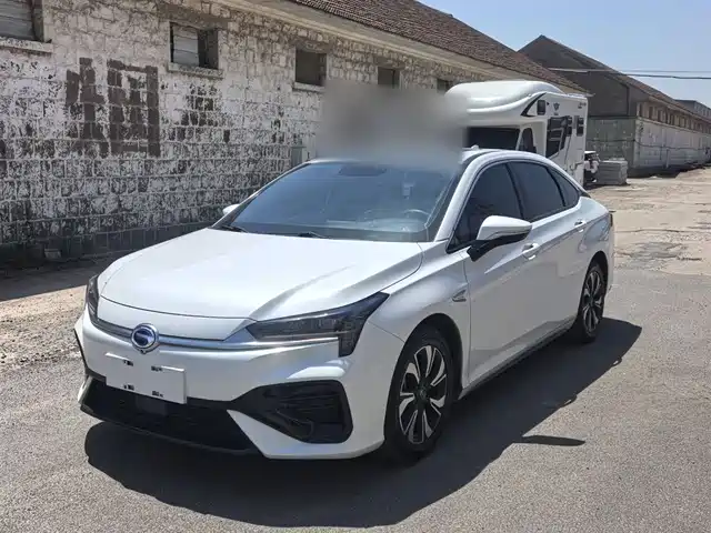 2020 GAC Aion S