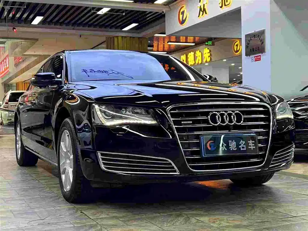Audi A8 2013