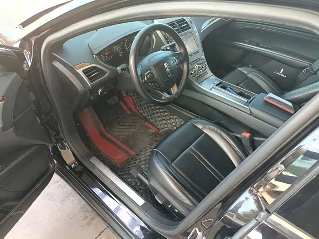 Lincoln MKZ — миниатюра 16