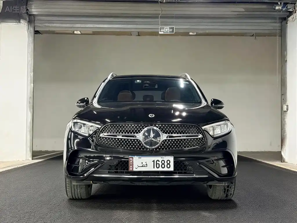 MERCEDES-BENZ GLC