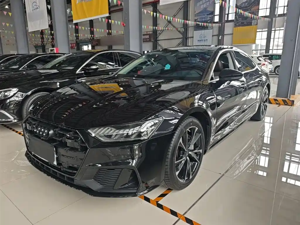 Audi A7L 2023