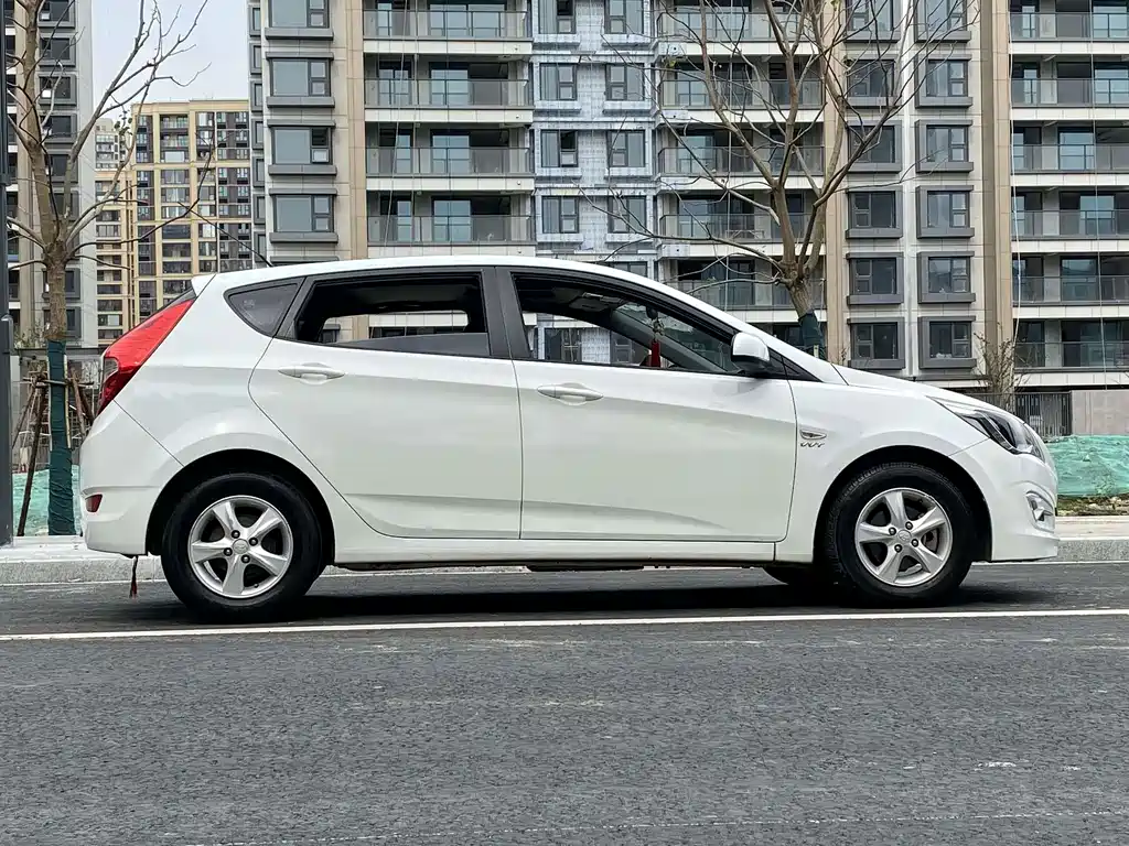 Hyundai Ruiyi — миниатюра 14
