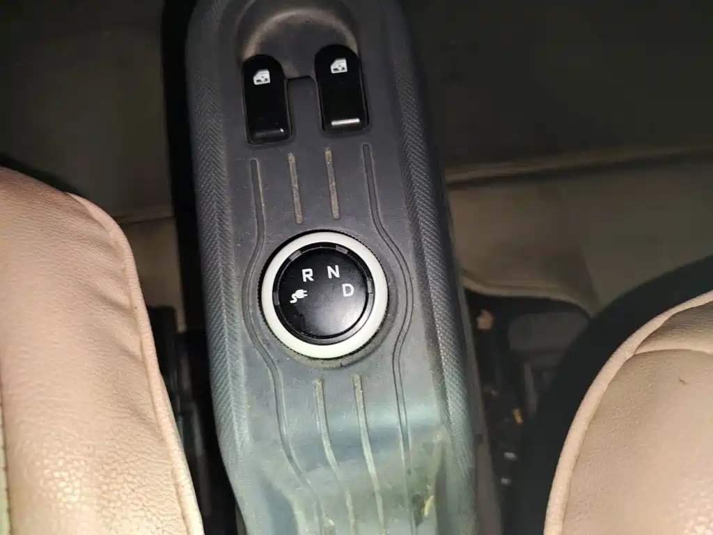Wuling MINIEV — миниатюра 15
