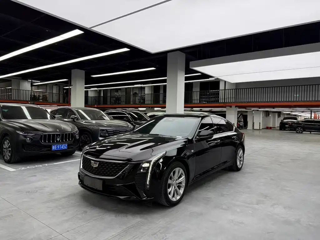 Cadillac CT5 2025