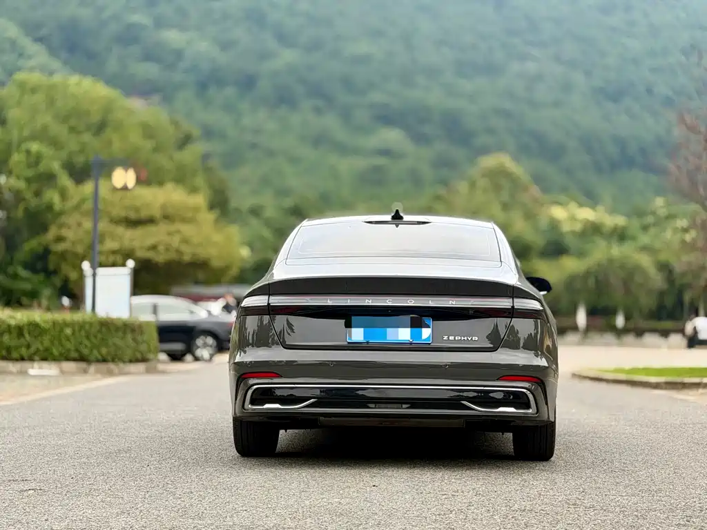 Lincoln Z — миниатюра 25