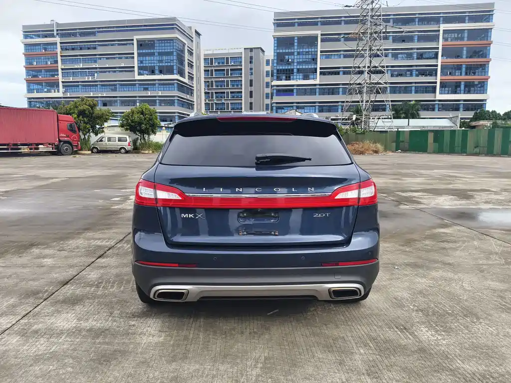 Lincoln MKX — миниатюра 5