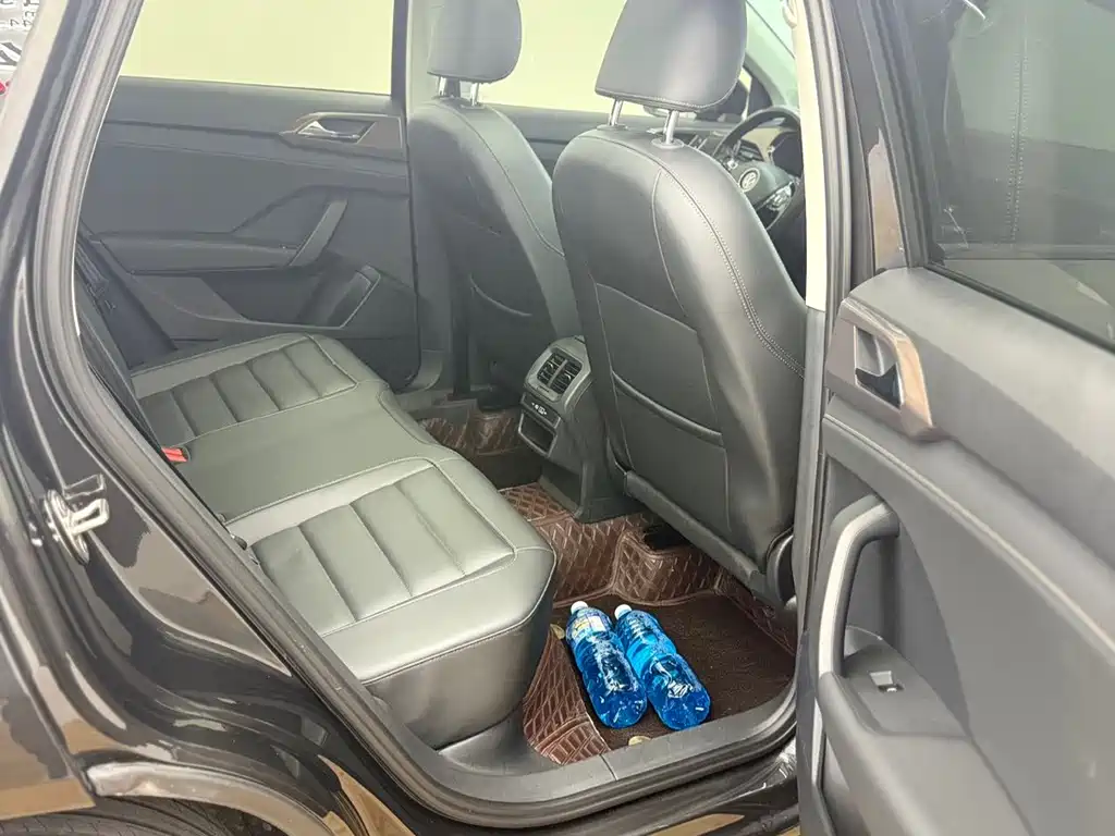 Volkswagen Tharu — миниатюра 13