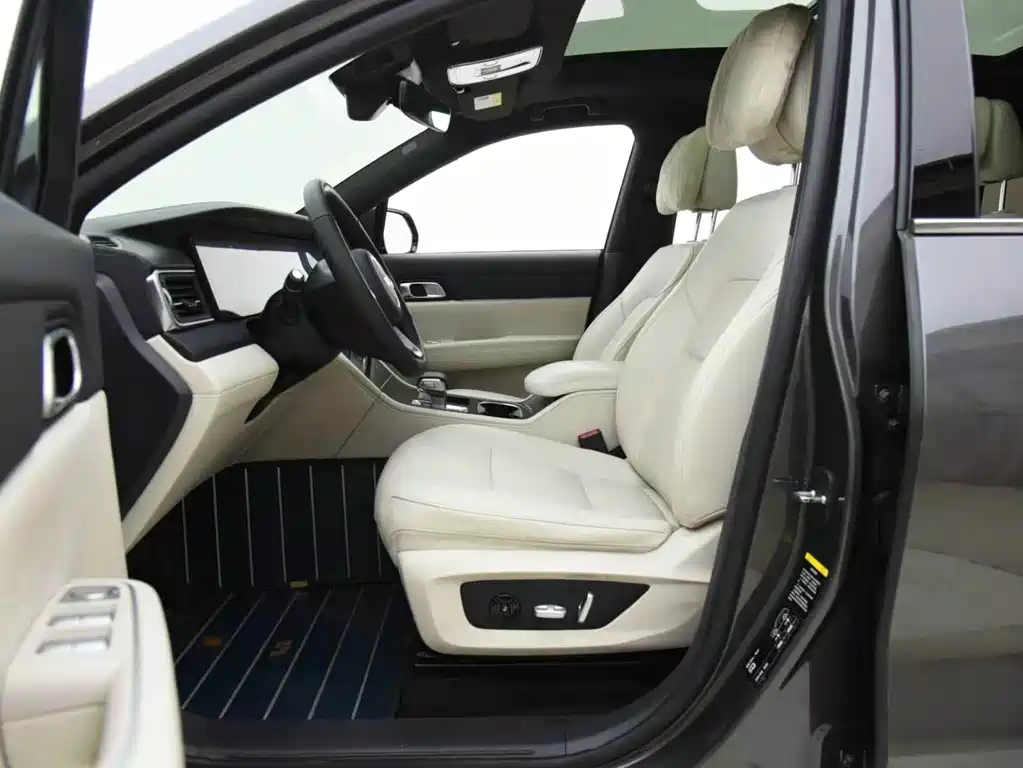 Li Auto Li ONE — миниатюра 12
