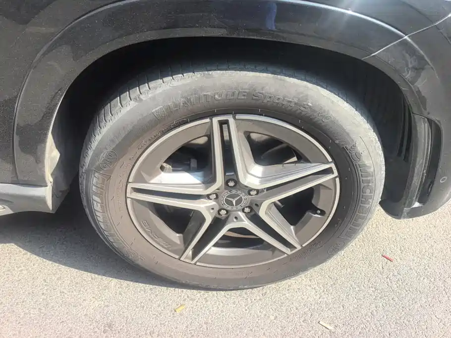 Mercedes-Benz GLE (Import) — миниатюра 6