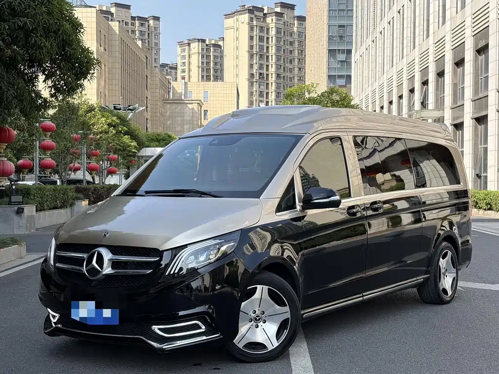 Mercedes-Benz V-Class 2023