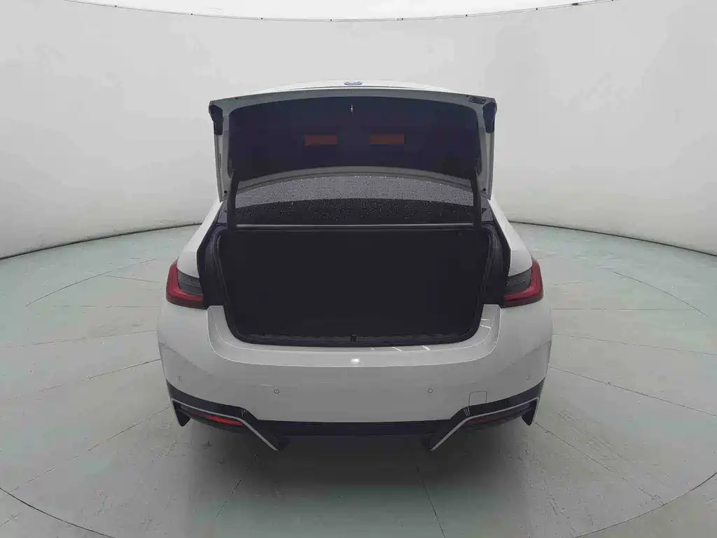 BMW i3 — миниатюра 14