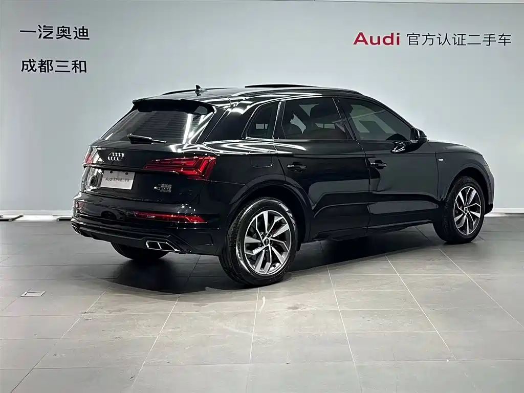 Audi Q5L 2024 40 TFSI Luxury
