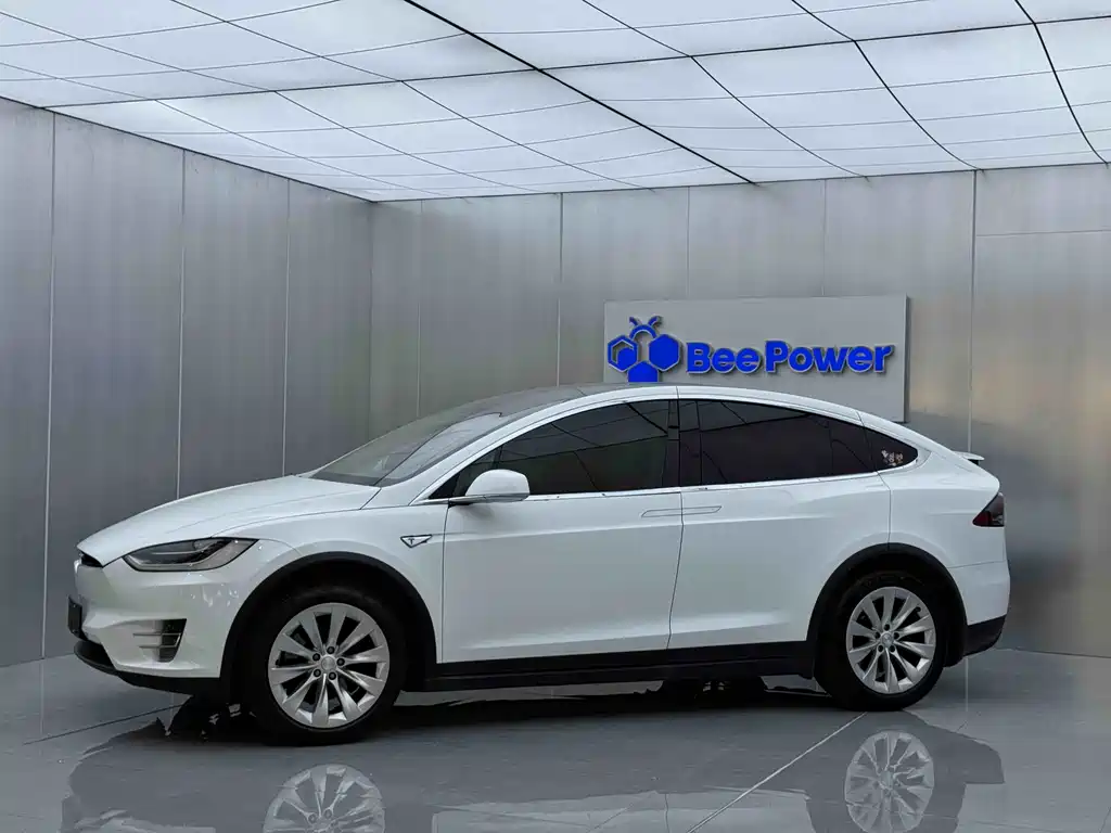 Tesla Model X 2016 Model X 90D