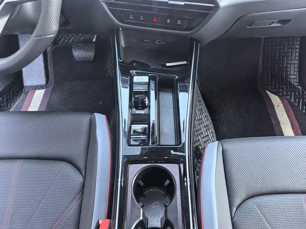 Volkswagen Lamando — миниатюра 14