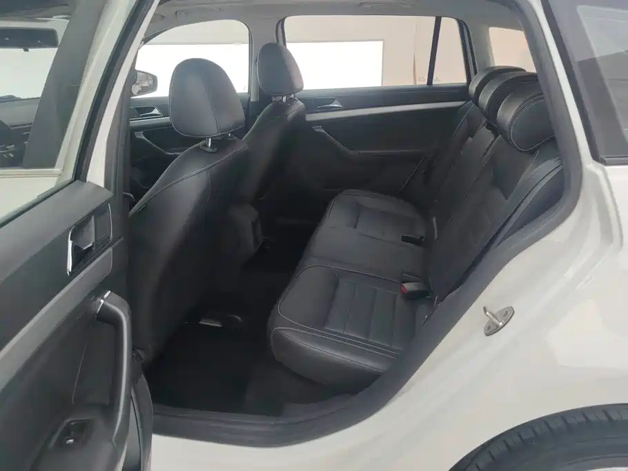 Volkswagen Gran Lavida — миниатюра 11