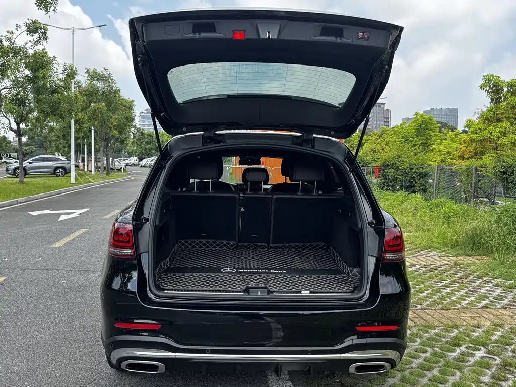 Mercedes-Benz GLC 2021 GLC 300 L 4MATIC