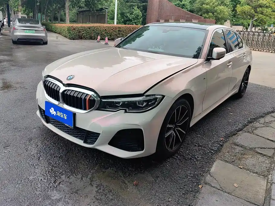 BMW 3 Series 2021